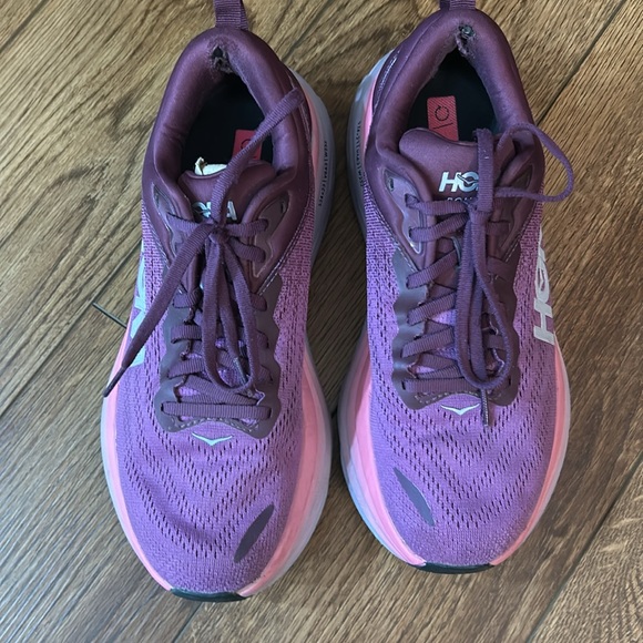 Hoka Women Bondi 8 size 9 - Picture 4 of 5